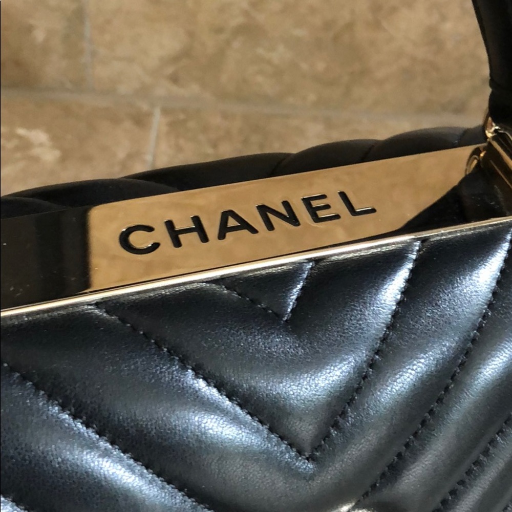 Authentic Chanel trendy CC Small chevron π« trade - Picture 4 of 9